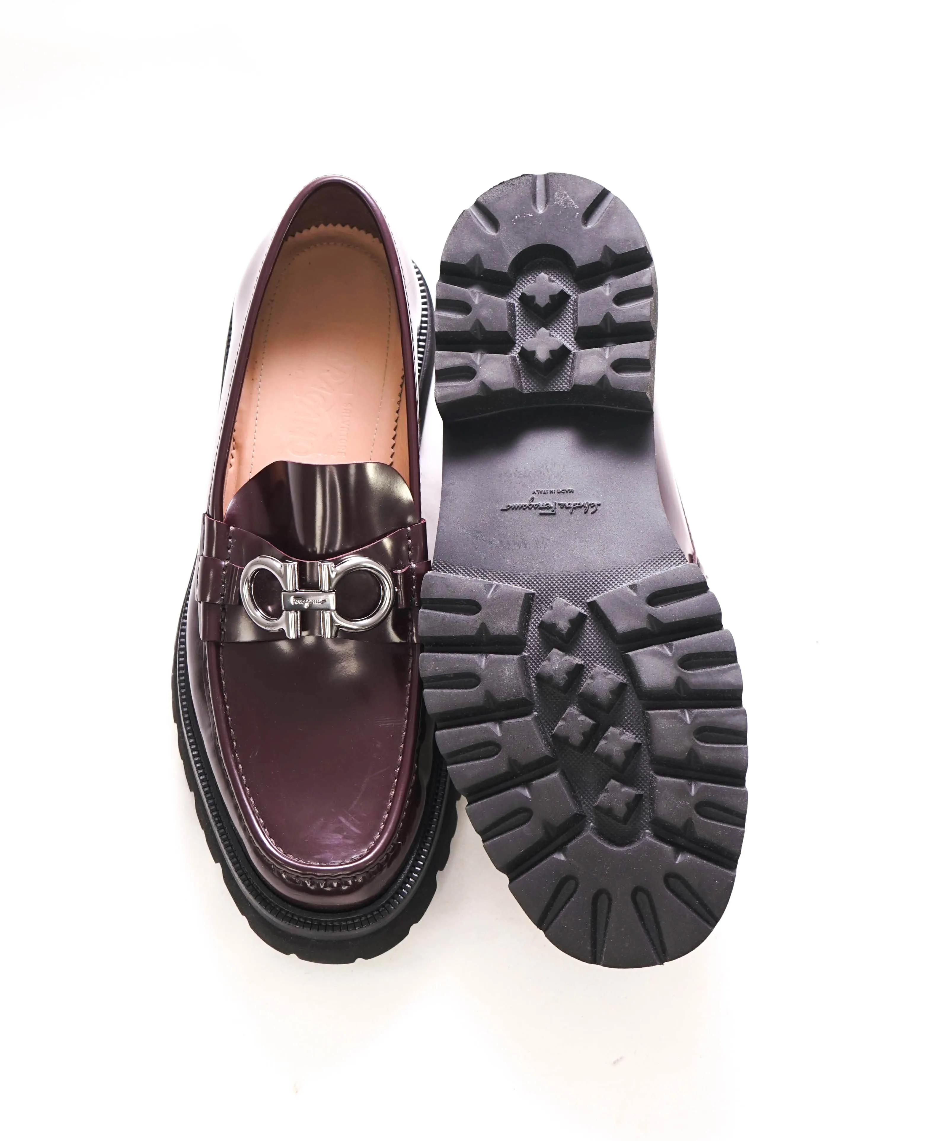 $930 SALVATORE FERRAGAMO - *BLEEKER* Cherrry Leather Lug Sole Loafer - 11 US