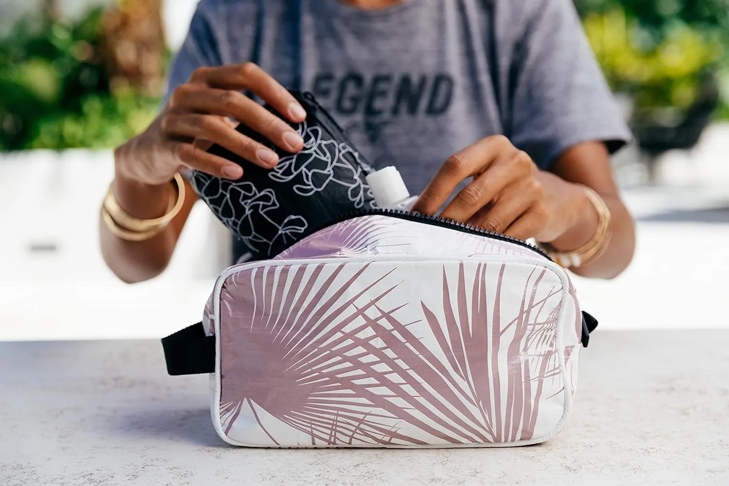 ALOHA Collection Dopp Kitt, Lightweight, Packable, & Splash-Proof - Durable, Washable, & Reusable Toiletry Bag with Zipper for Travel, Beach & Makeup, Easy to Clean & Sustainable Material (9" x 5")