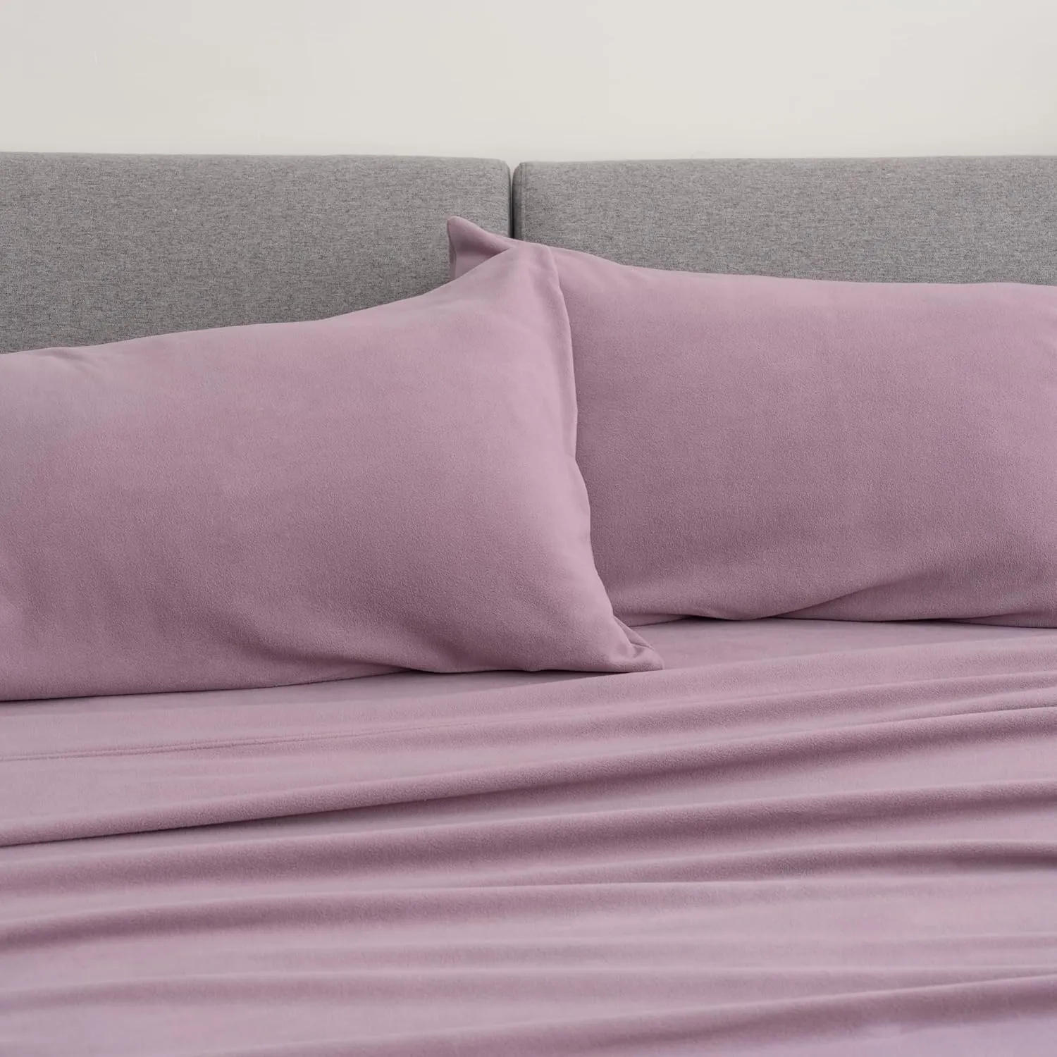 Berkshire Blanket Luxury Soft Microfleece Queen Sheet Set, Warm and Durable, All Season Sheet (Queen, Lavender)