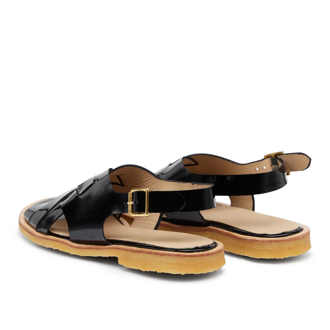 Braided sandal