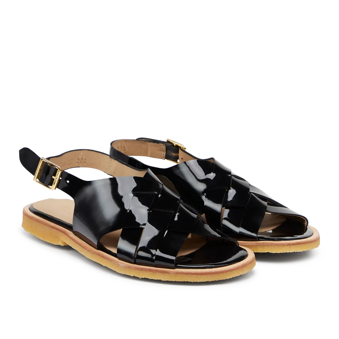 Braided sandal