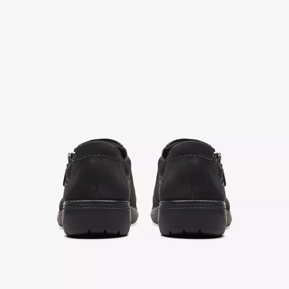 Clarks Women's Carleigh Ray Black Nubuck 26175052