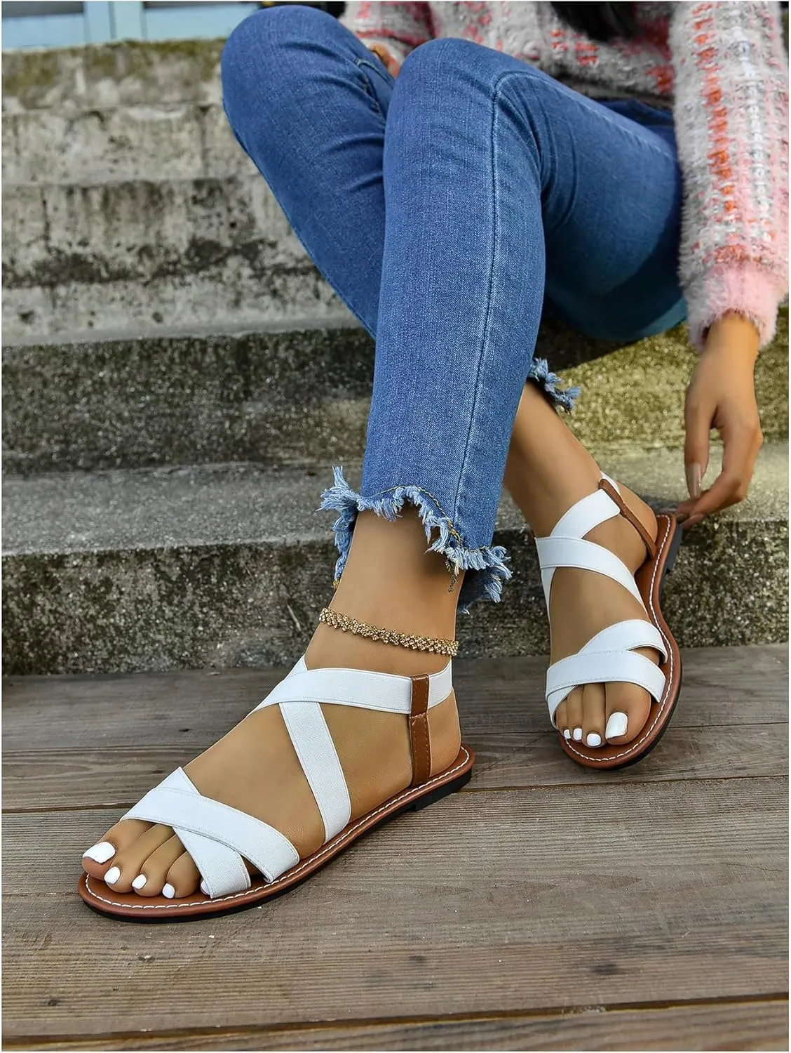 Floerns Women's Flat Sandal Criss Cross Ankle Strap Leather Slip on Summer Shoes