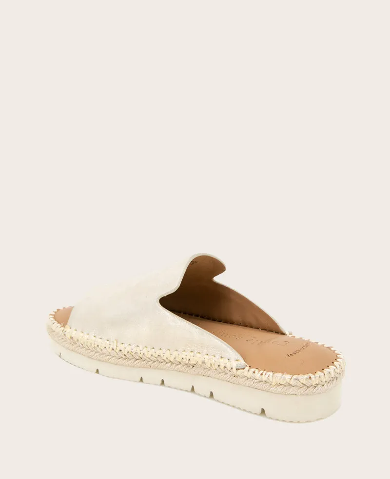 GENTLE SOULS - Leilani Metallic Platform Slip On Sandal