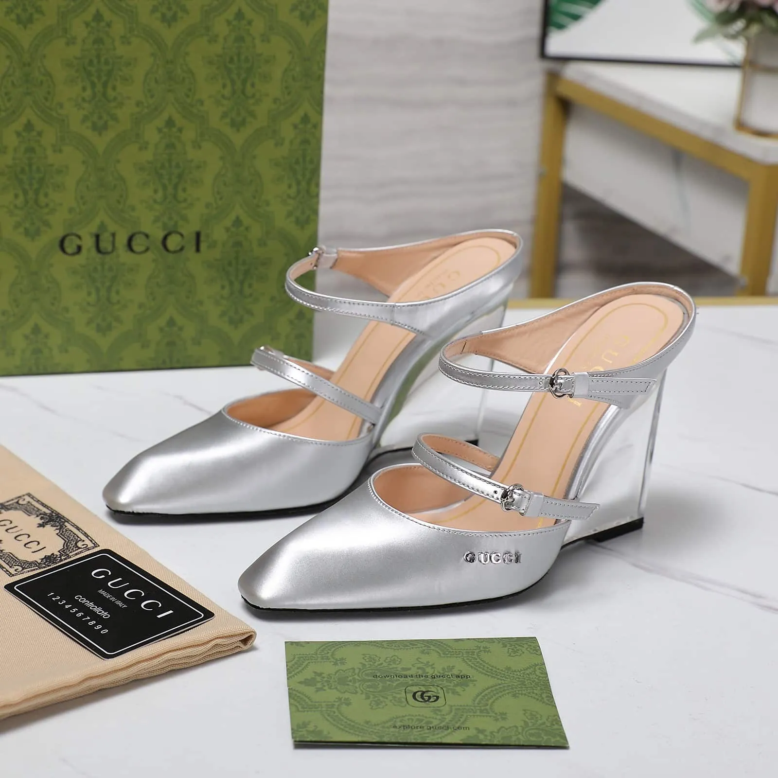 GG WOMEN'S WEDGE MULE SILVER