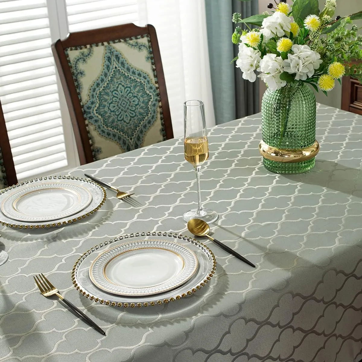 Jacquard Tablecloth Flower Pattern Polyester Table Cloth Spill Proof Dust-Proof Wrinkle Resistant Table Cover for Kitchen Dining Tabletop Decoration (Rectangle/Oblong, 60" x 84" (6-8 Seats),Gray)