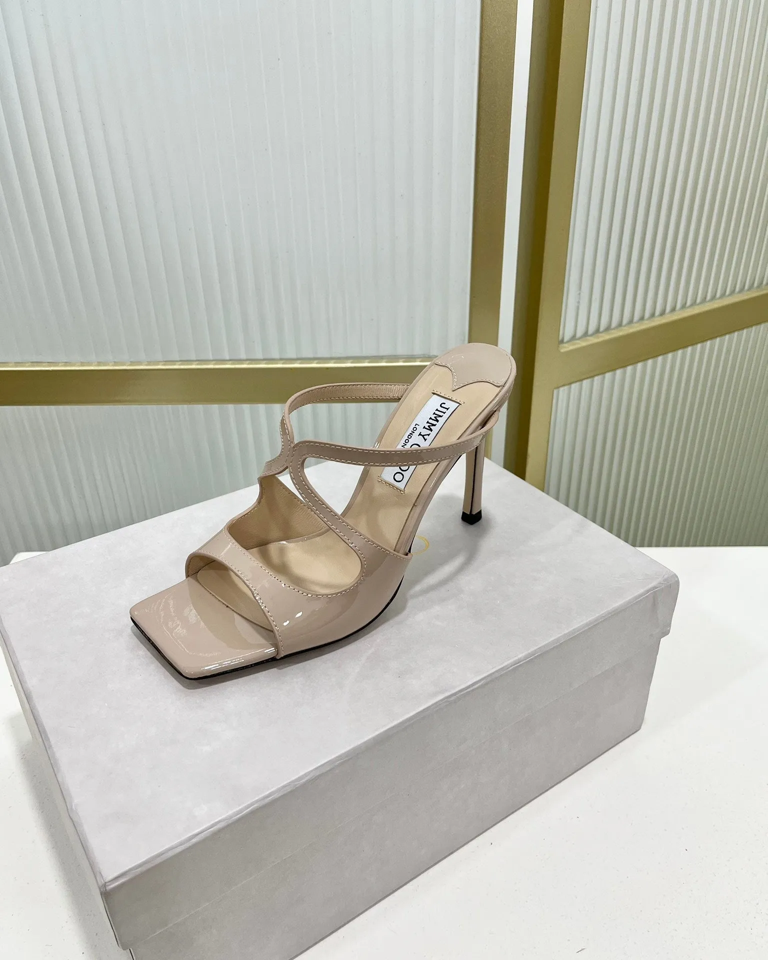 Jimmy Anise 85 In Light Pink Beige Glossy Cowhide Mules 587690