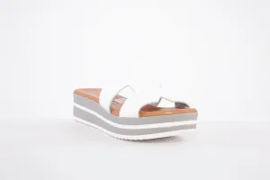 OH MY SANDALS - 5001 PLATFORM WEDGE FASHION MULE - WHITE