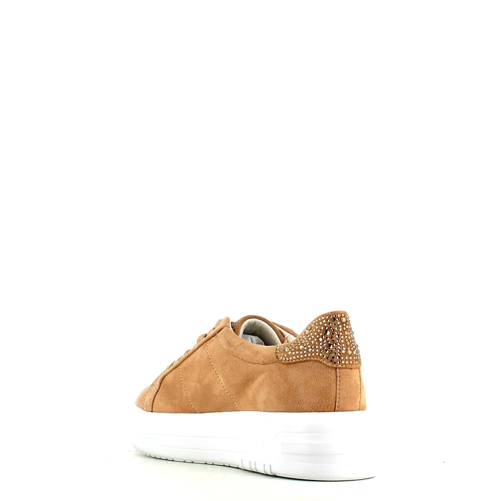 Regarde Le Ciel Regina Trainer Desert Suede