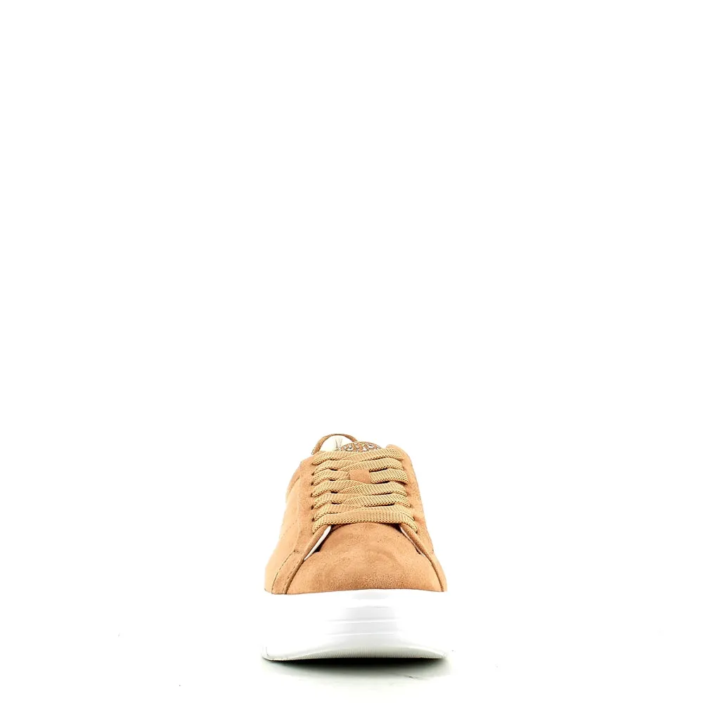 Regarde Le Ciel Regina Trainer Desert Suede
