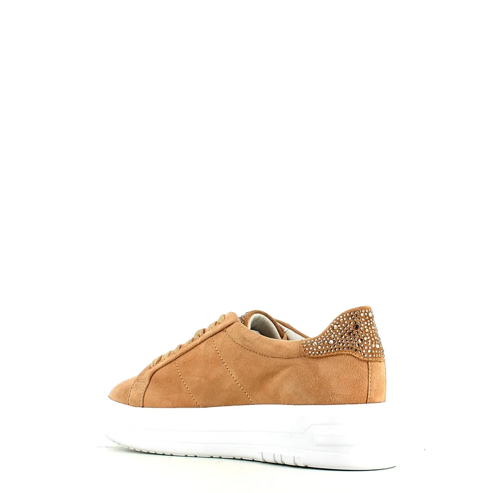 Regarde Le Ciel Regina Trainer Desert Suede