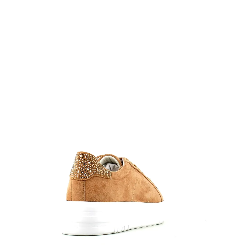 Regarde Le Ciel Regina Trainer Desert Suede