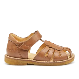 Sandal with drop detail and velcro closure