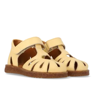 Starter heart sandal