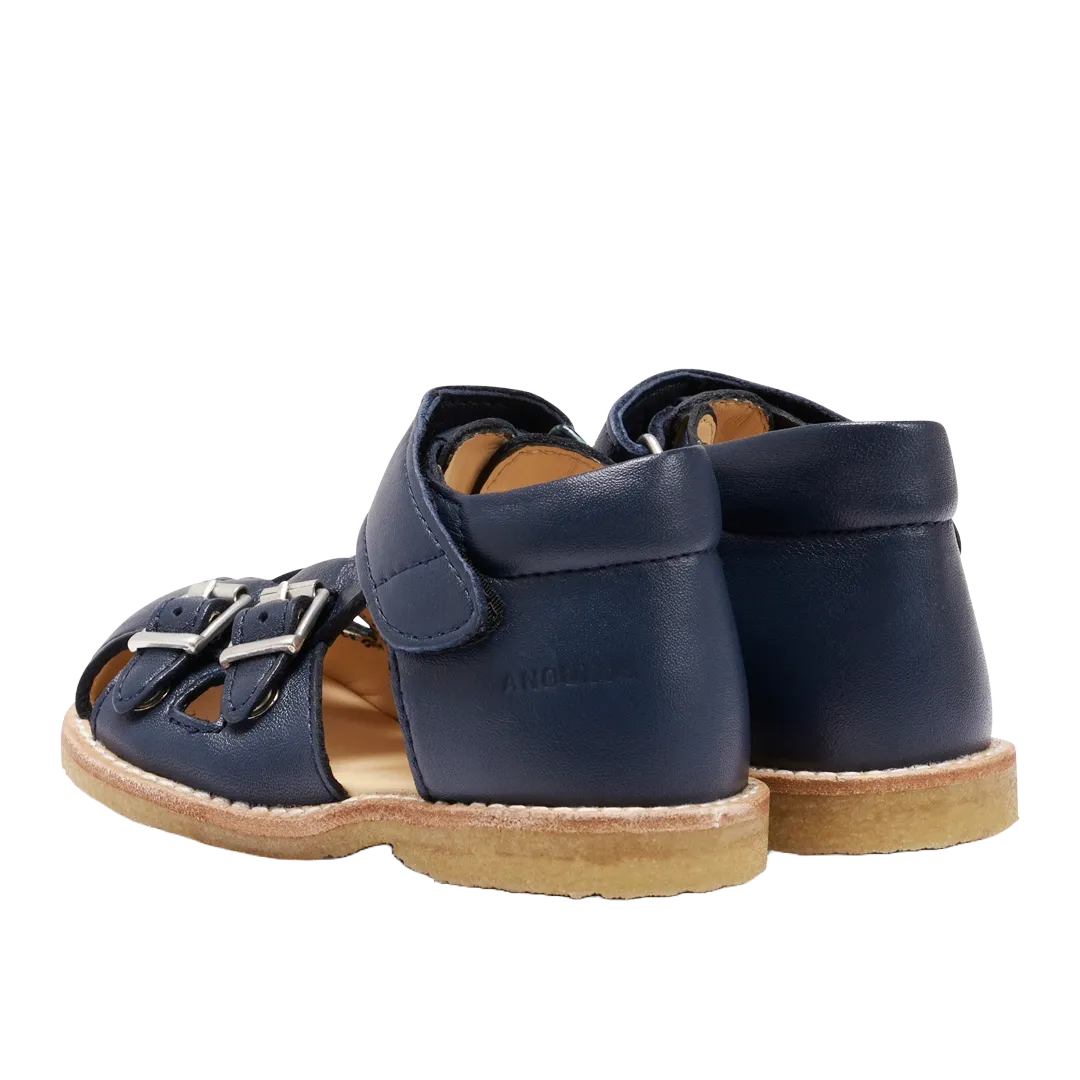 Starter sandal with velcro and buckles