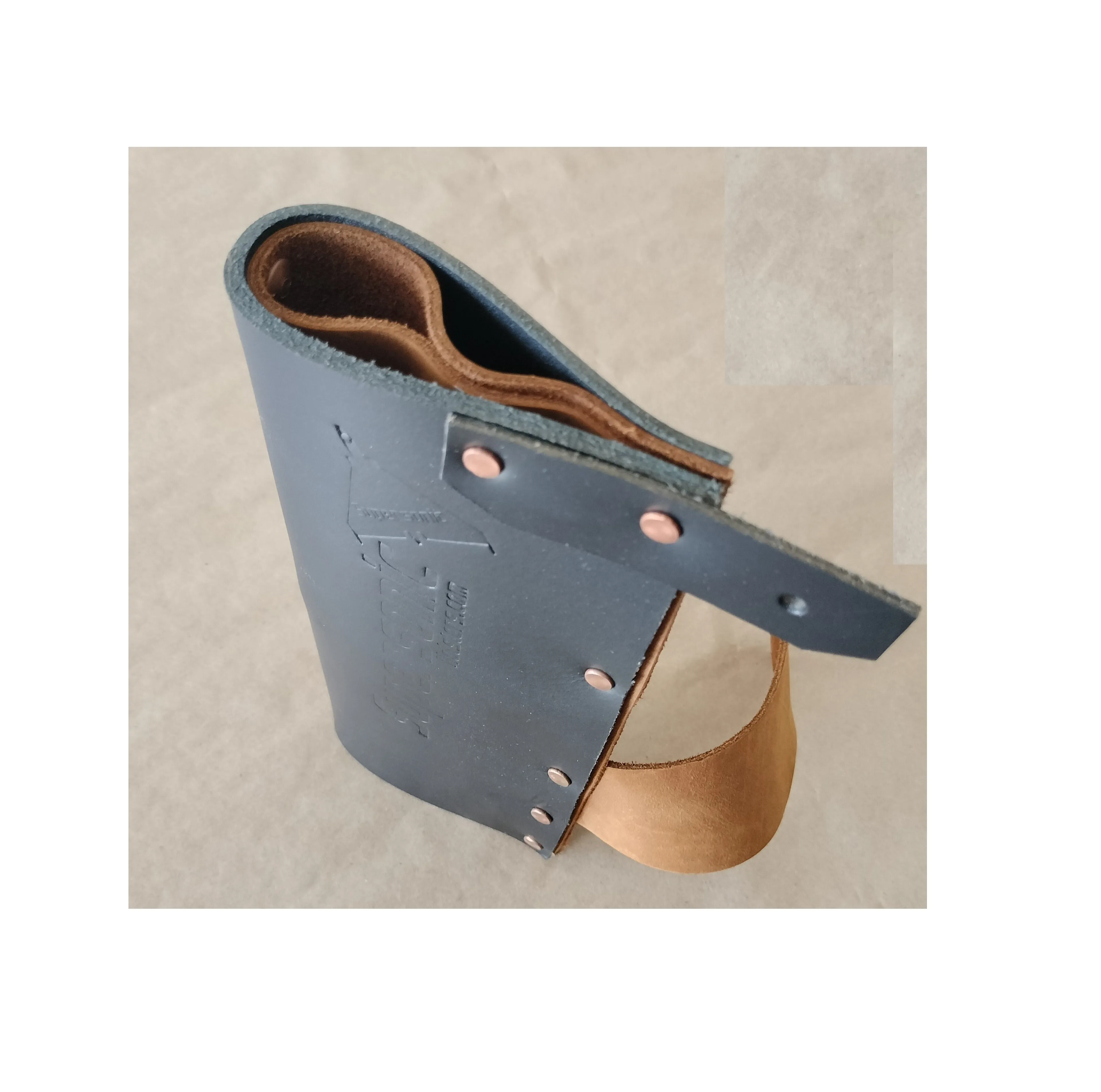 Supersonic - Diamondback System Compatible Leather Flat Bar Holster