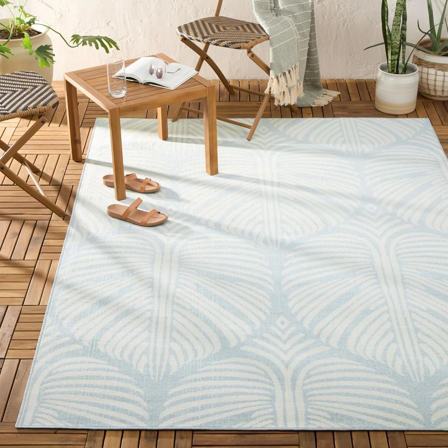Tommy Bahama Lanai Palm Leaves Indoor Outdoor Area Rug, Leaf Tropical Design, UV Fade Resistant, Blue/Ivory, 3'11"x5'2"
