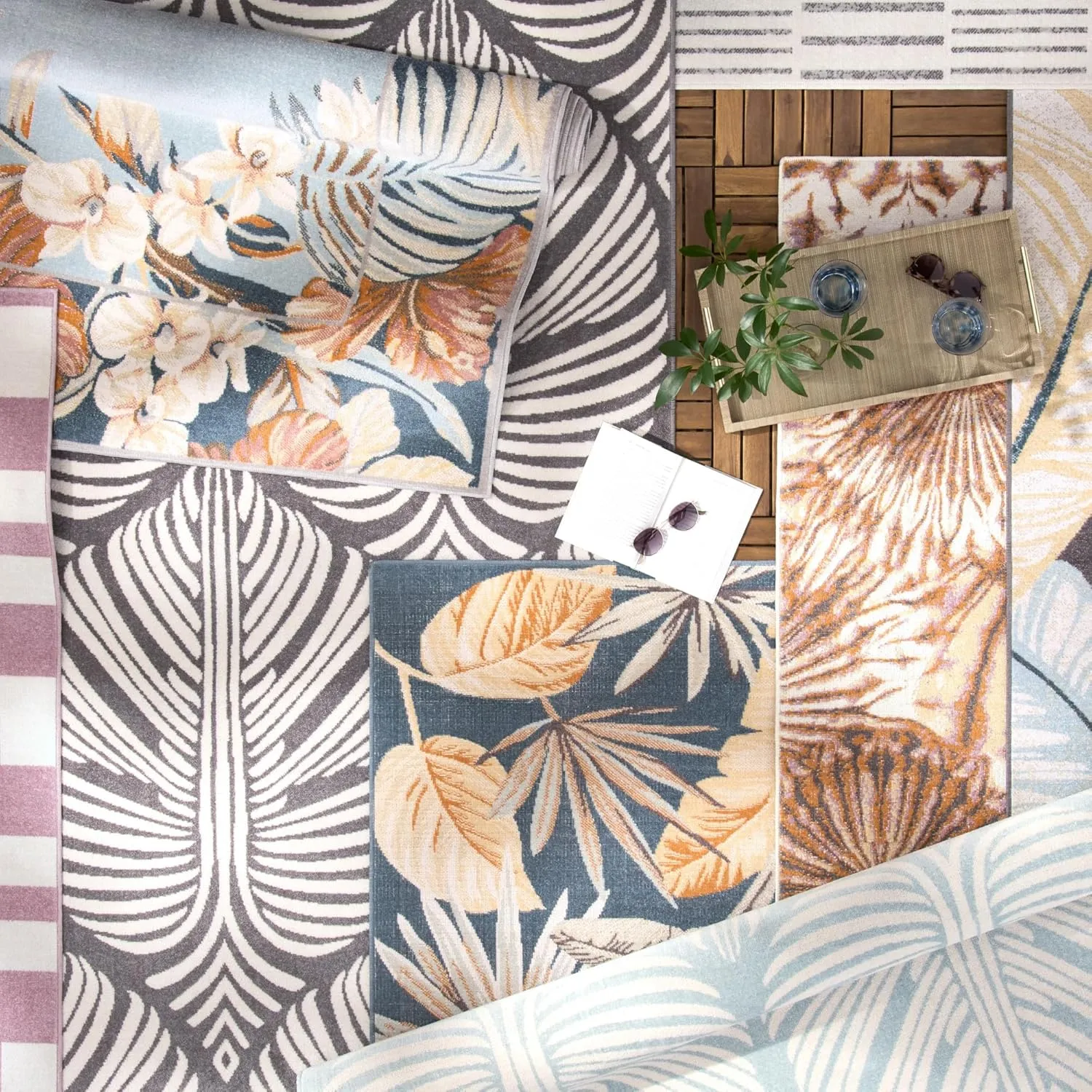 Tommy Bahama Lanai Palm Leaves Indoor Outdoor Area Rug, Leaf Tropical Design, UV Fade Resistant, Blue/Ivory, 3'11"x5'2"